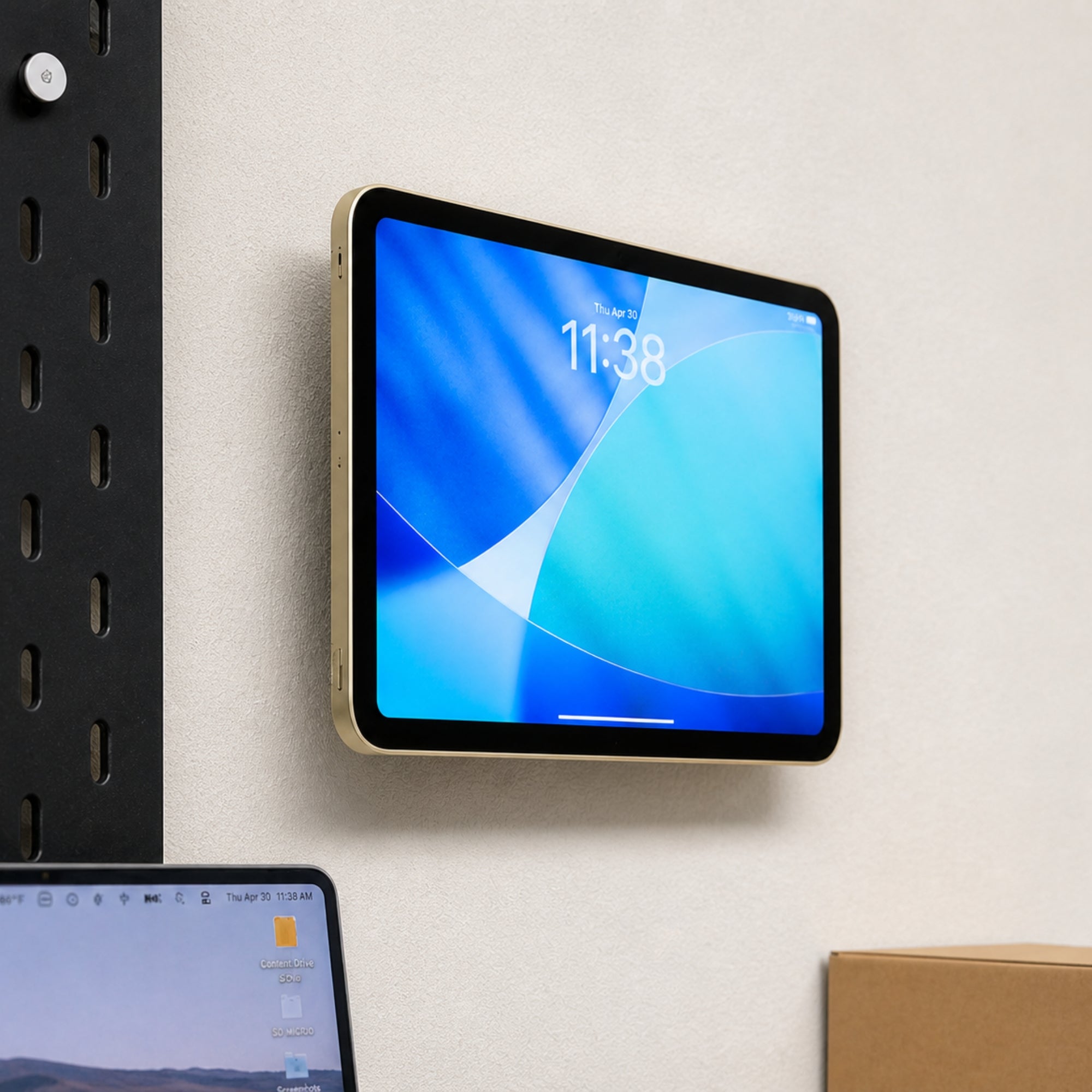 MagMount iPad Dock