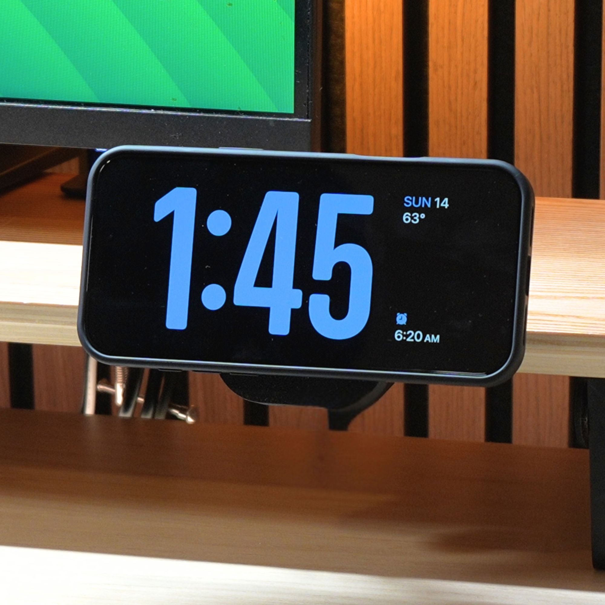 MagDock Height Adjustable Shelf Mount for iPhone